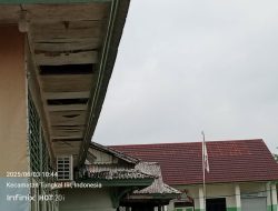 Pengibaran Bendera Usang di Tengah Dana Melimpah