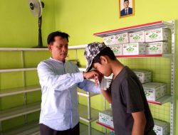 H. Fatani Tokoh Masyarakat Mancak Sekaligus Ketua Formikimba Kabupaten Serang Santuni 300 Anak Yatim di UMKM Bersinar