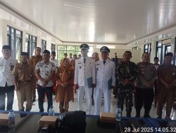 Pelantikan PJ Kepala Desa Balekambang Dan Desa Sangiang Sekaligus Sertijab Pejabat Kepala Desa Yang Lama Di Aulia Kecamatan Mancak Berjalan Lancar