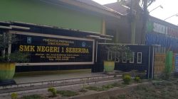 Diduga Pungli Berkedok Seragam dan Uang Pembangunan, SMKN 1 Seberida Tuai Sorotan, Kepsek Masih Bungkam