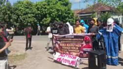 Pertamina Adera didemo Masa Tuntut Rekrutmen Terbuka